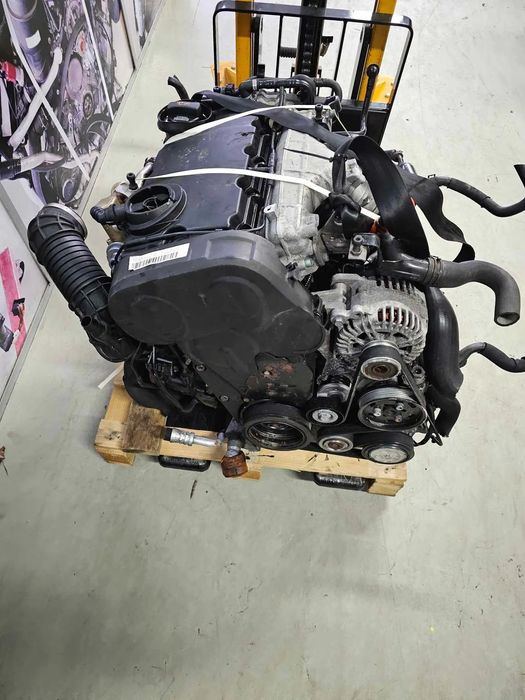 Motor Audi A4 2.0 TDI 2007 de 140cv, ref BLB