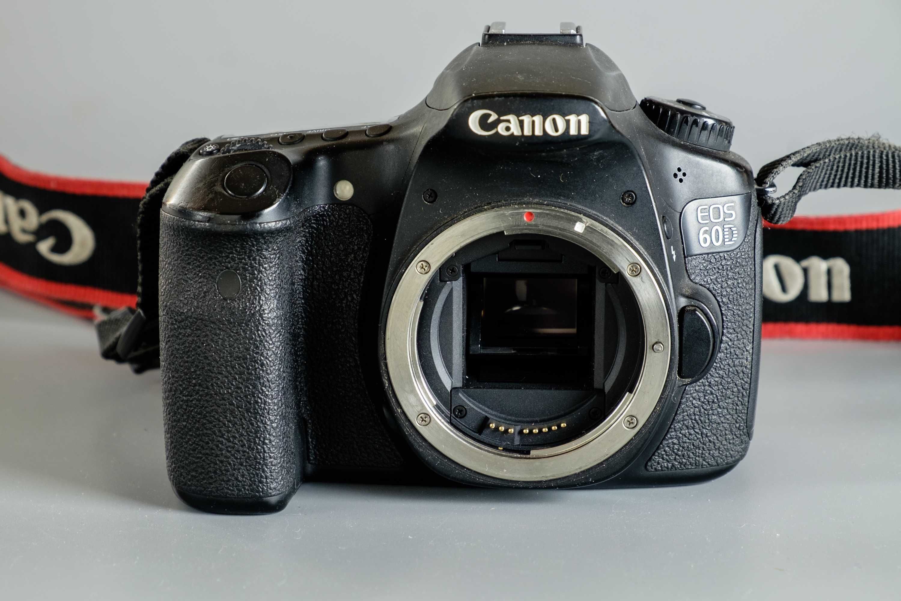 Canon EOS 60D Body дзеркальна фотокамера