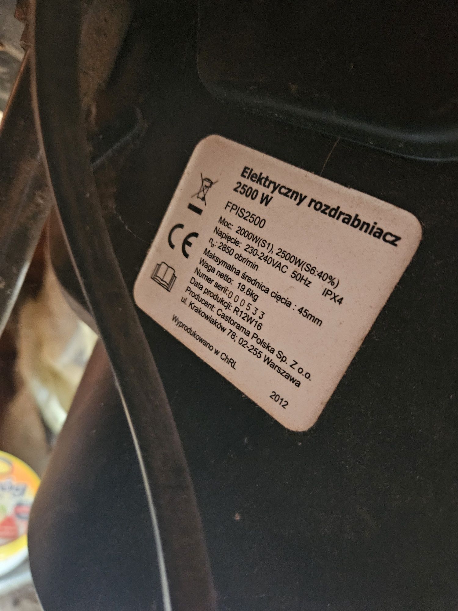 Elektryczny rozdrabniacz - rębak
