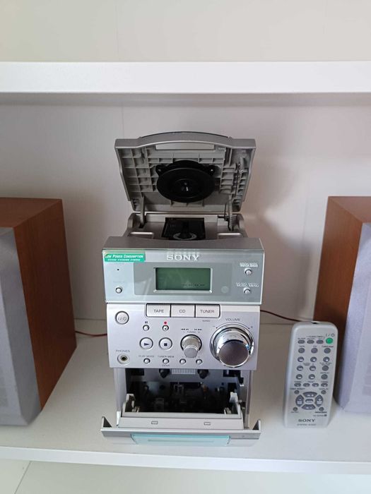 Aparelhagem Sony CMT-EP404 – Micro Hi-Fi com Leitor de Cassetes e CDs