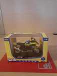 Vendo Mota BMW R 1200 GS escala 1/18