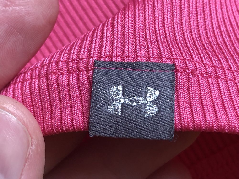 Крутейшая женская спортивная майка Under Armour оригинал