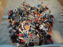 2,5 kg klocków LEGO
