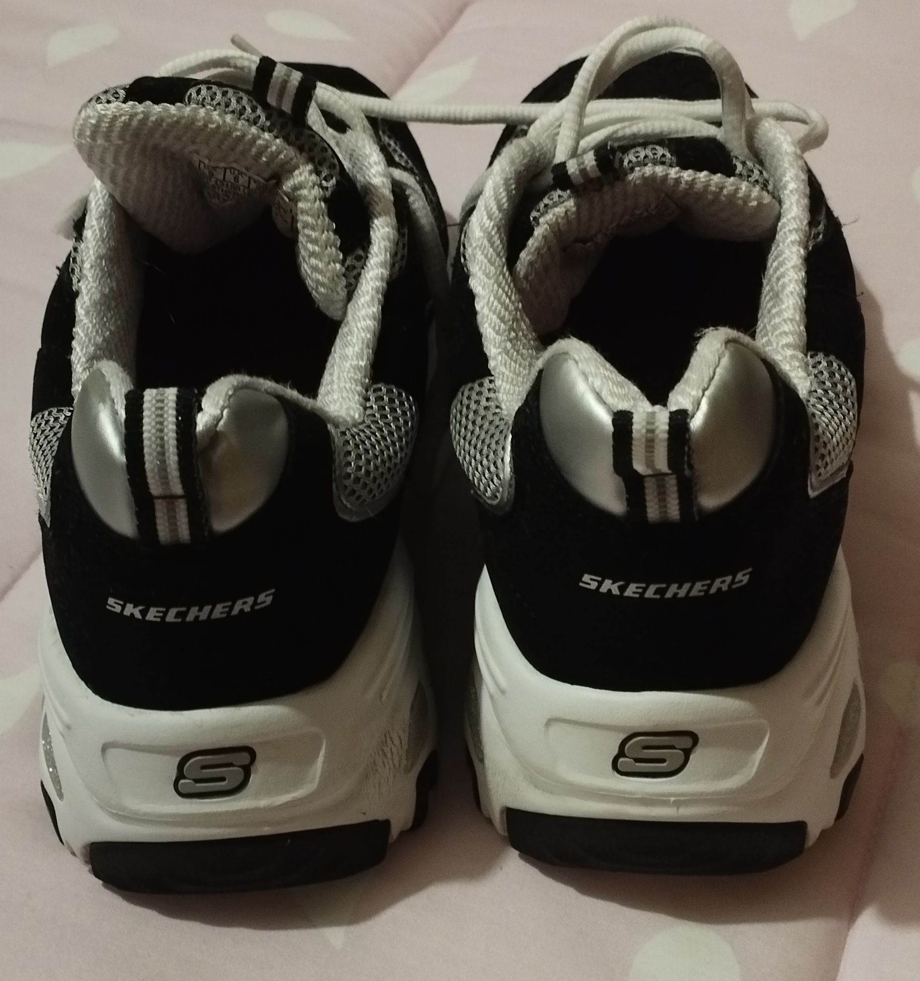 Vendo sapatilhas Skechers de senhora