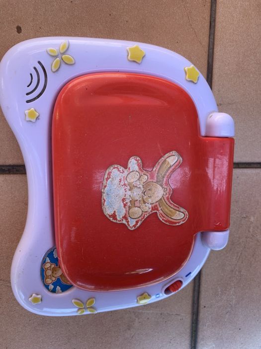 Laptop dzieciecy zabawkowy