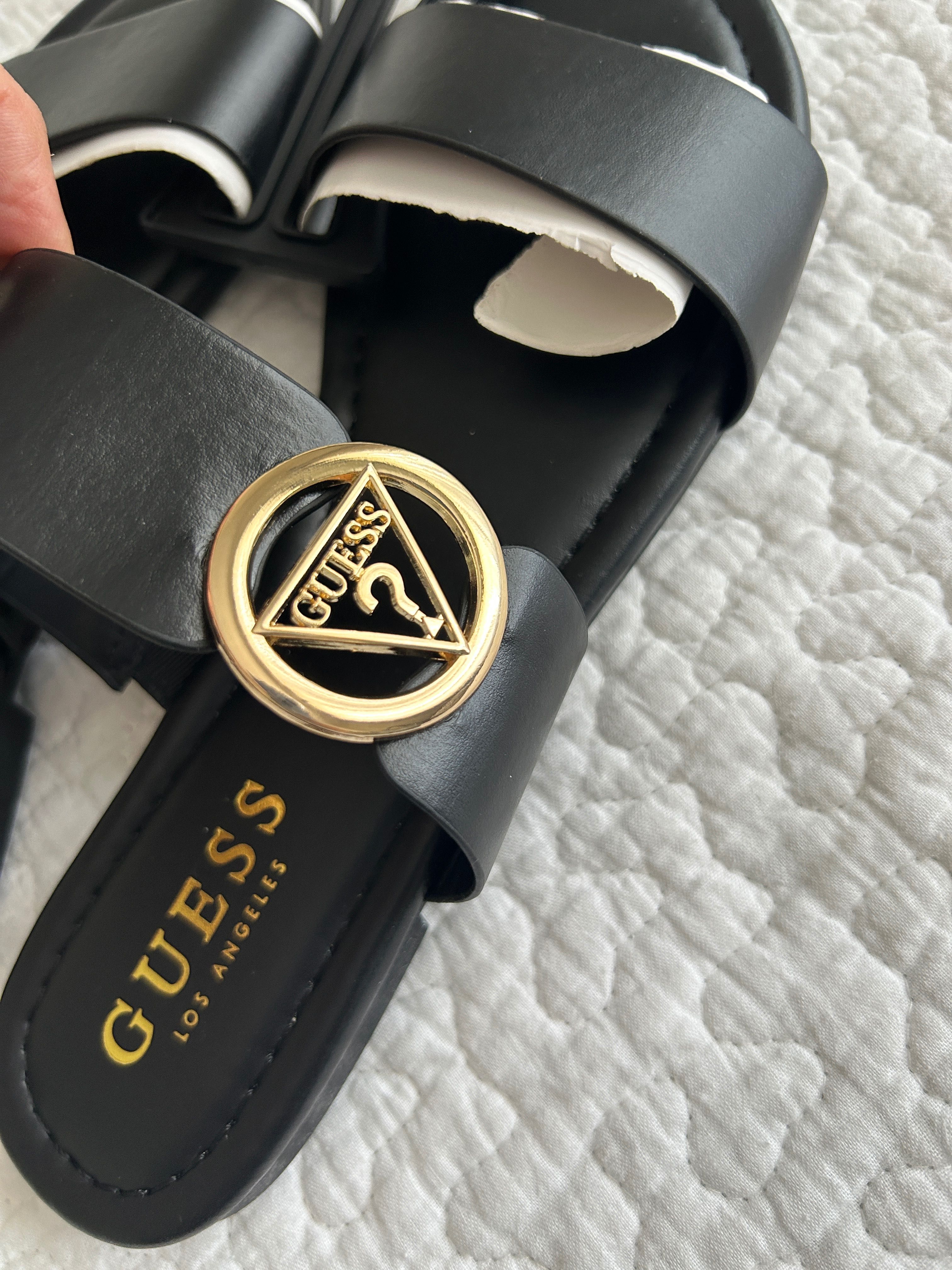 Guess klapki roz 10 - 40