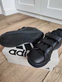 Sprzedam buty dziecięce Adidas