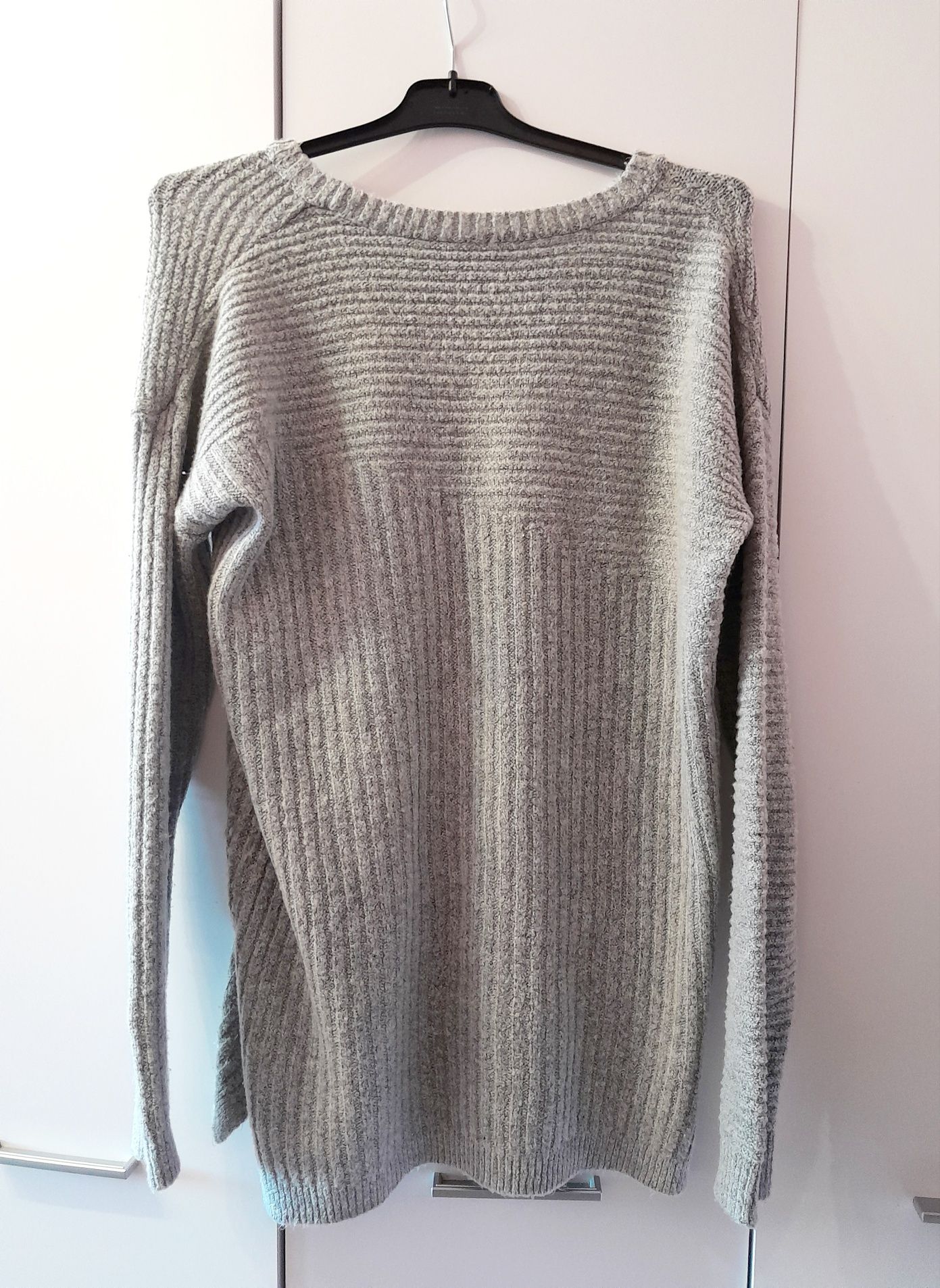 Sweter szary Stradivarius basic oversize