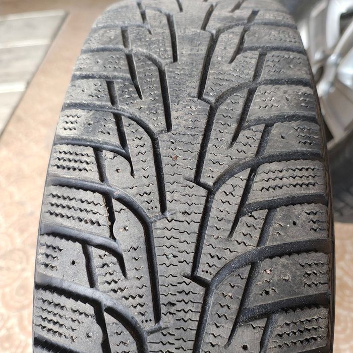 Зимова гума ханкок