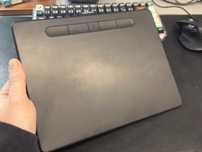 Графічний планшет Wacom Intuos M Bluetooth Black + Чохол