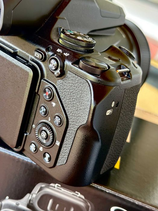 Nikon Coolpix P1000 com NOVO + Filtre UV