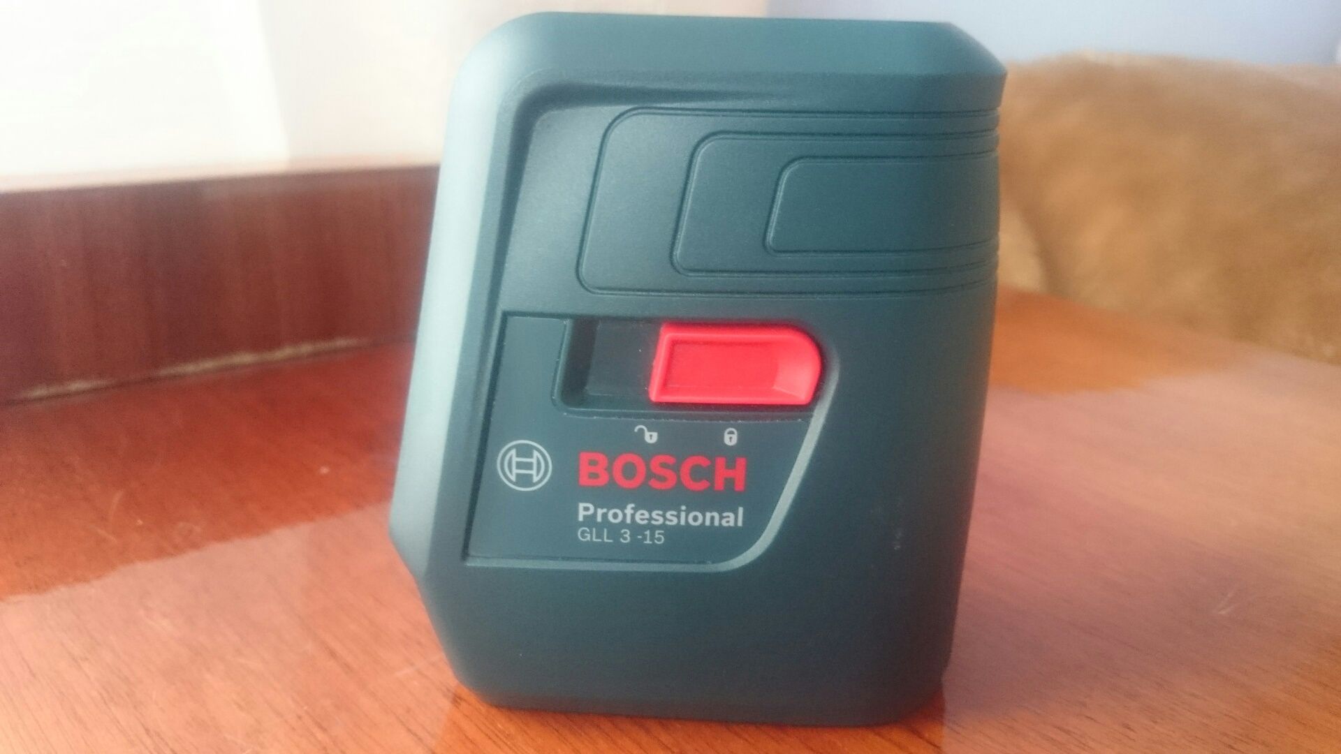 Уровень лазерный нивелир BOSCH GLL3-15 professional