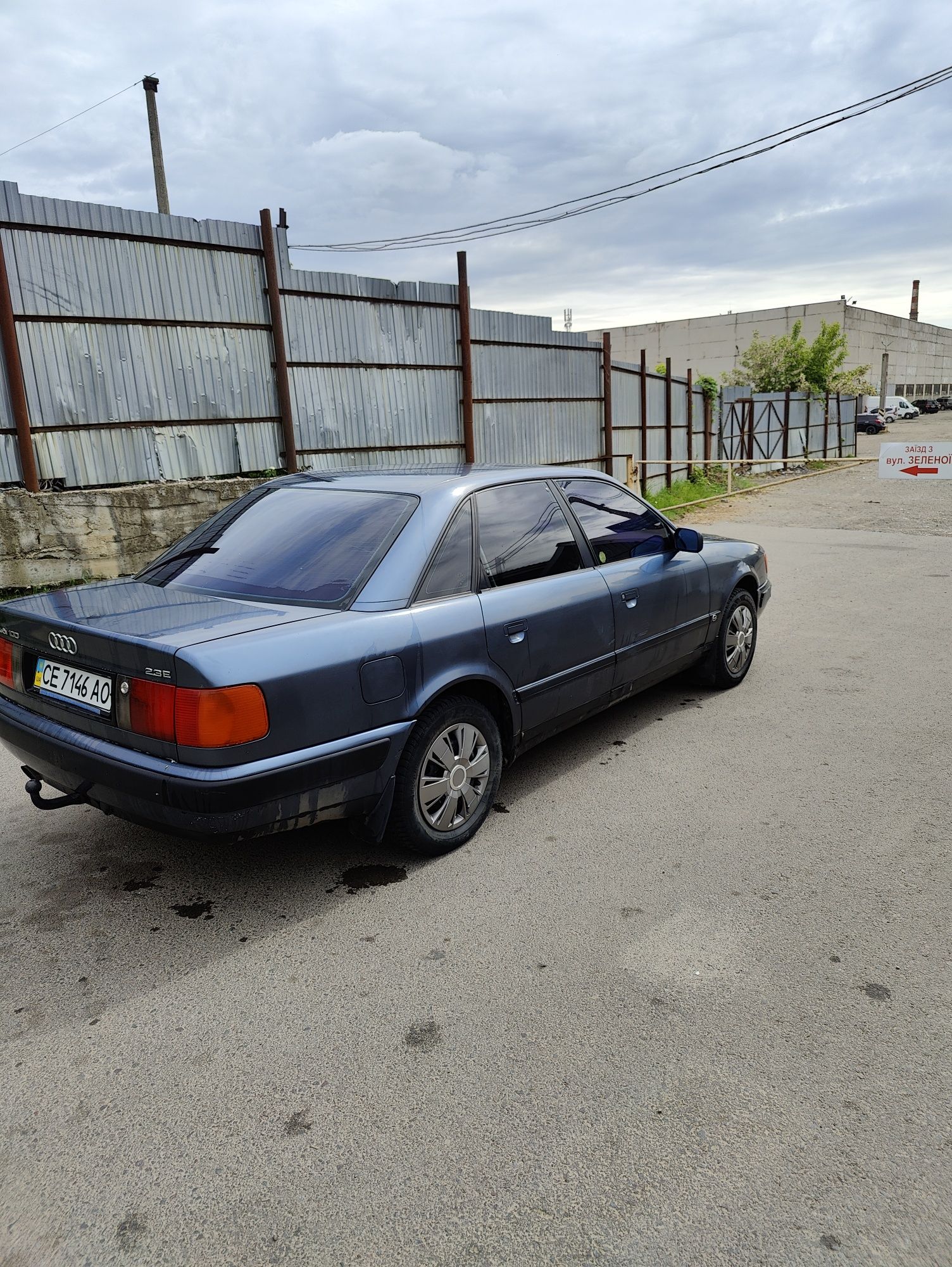 Продам Audi 100 c4