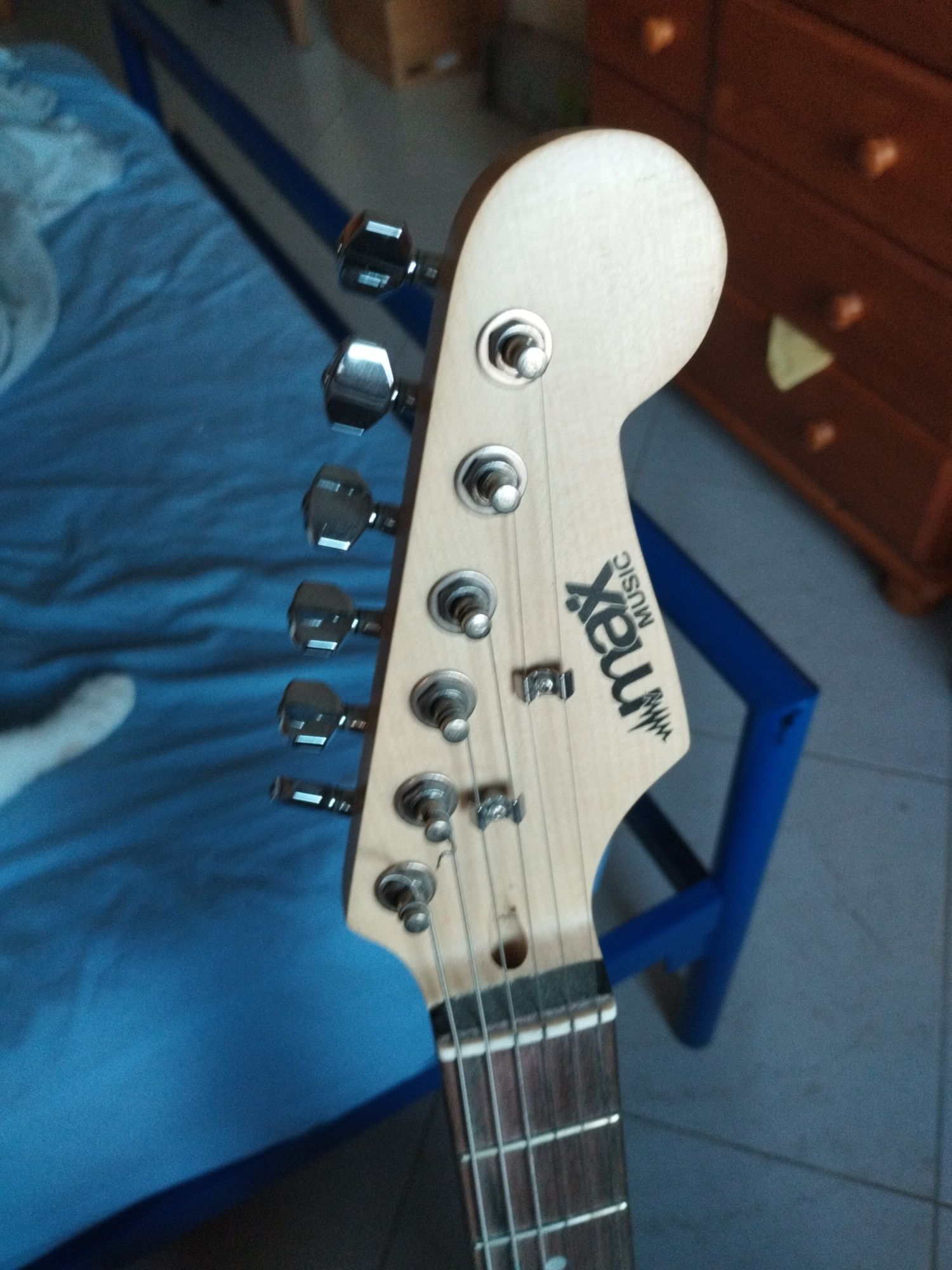 Guitarra elétrica e amplificador