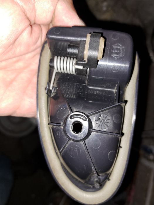 Puxador interior da porta do renault clio