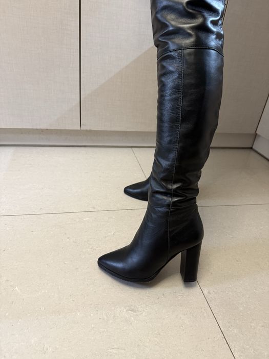 Продам зимові ботфорди