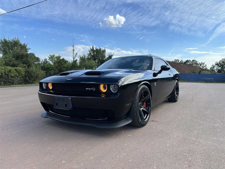 Dodge Challenger      2021