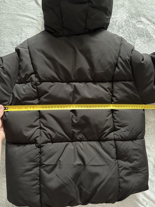 Продам дитячу теплу куртку Zara