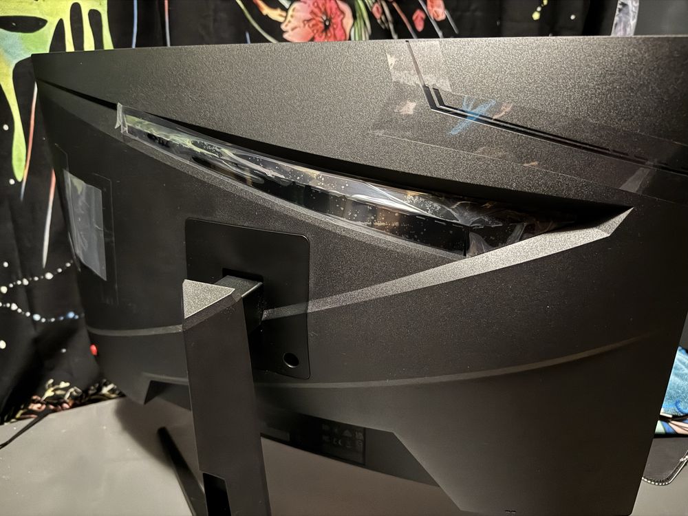 Ігровий монітор MSI G2422C 180 ГЦ/ 1мс вигнутий (майже новий)