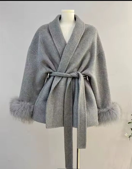 Вовняне пальто, якість відмінна