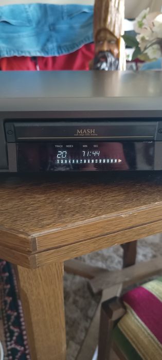 Odtwarzacz CD Techniksa