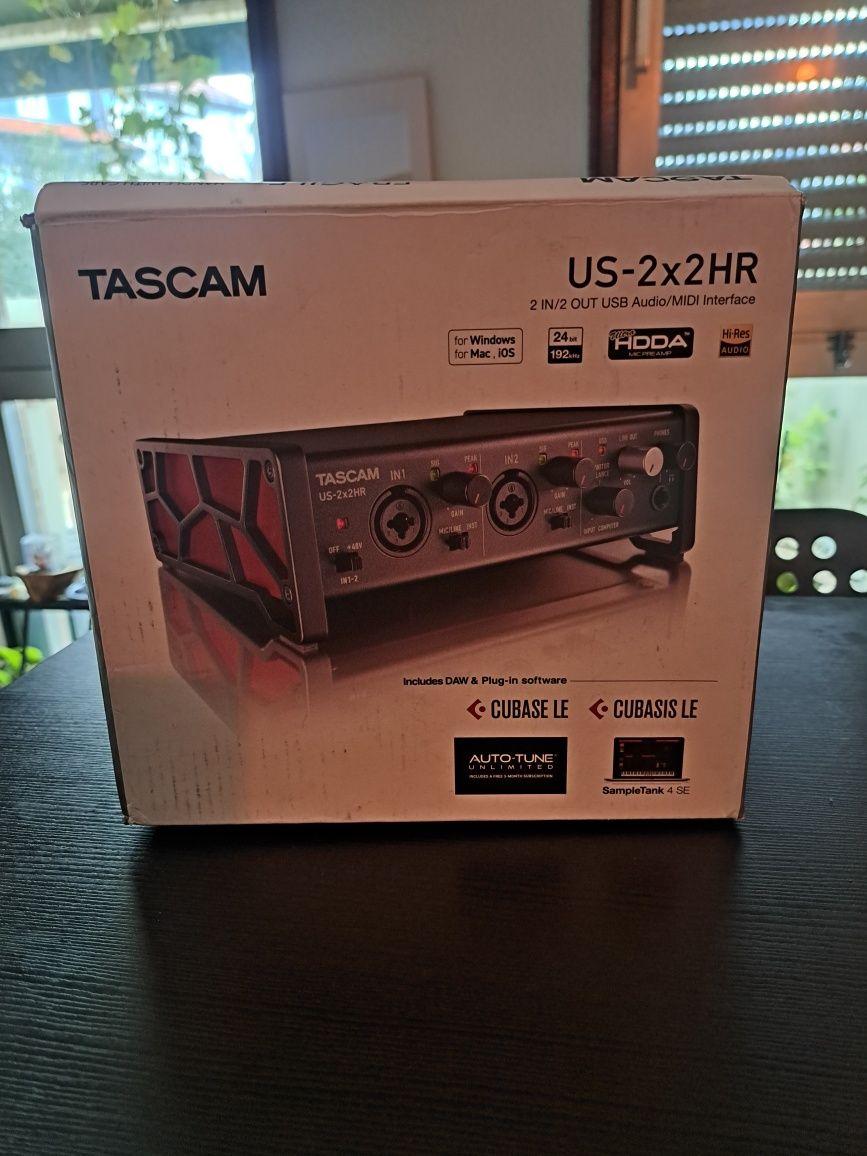 TASCAM US-2x2 HR Soundcard as New in the Box