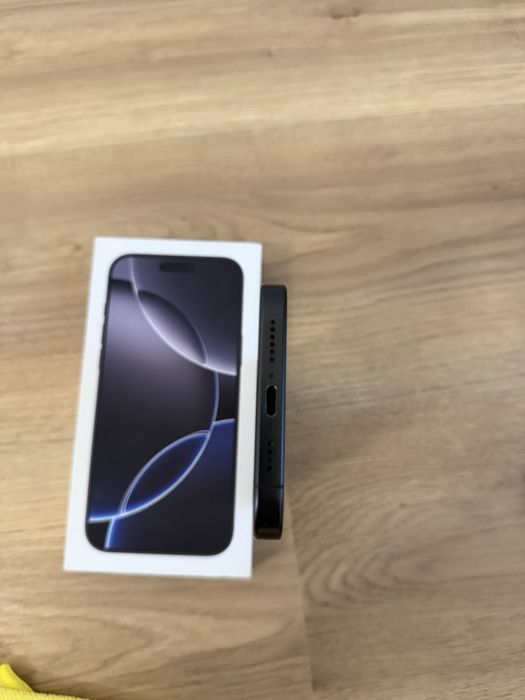 Apple iPhone 16 Pro Max 256GB Black Titanium