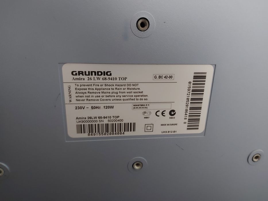 TV marca Grundig 32 polegadas