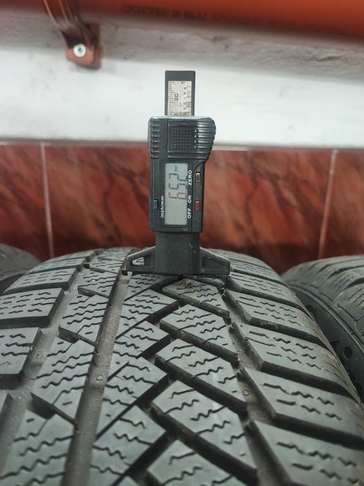 4x 205/60R16 Opony zimowe CONTINENTAL TS850P 6.5-8mm Zima 450zł/4szt