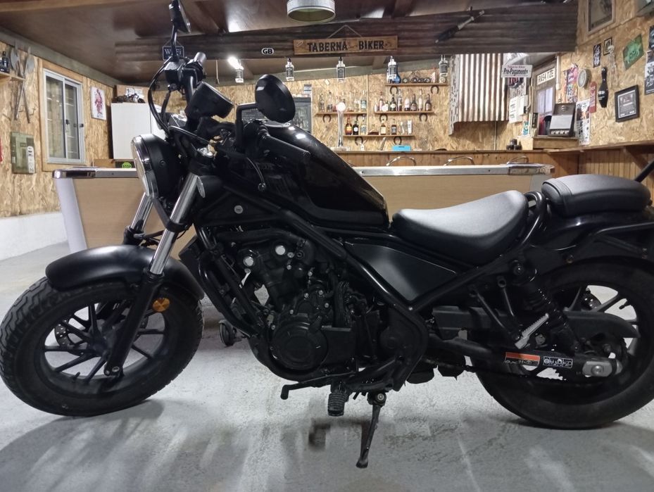 Honda rebel 500 poucos klm