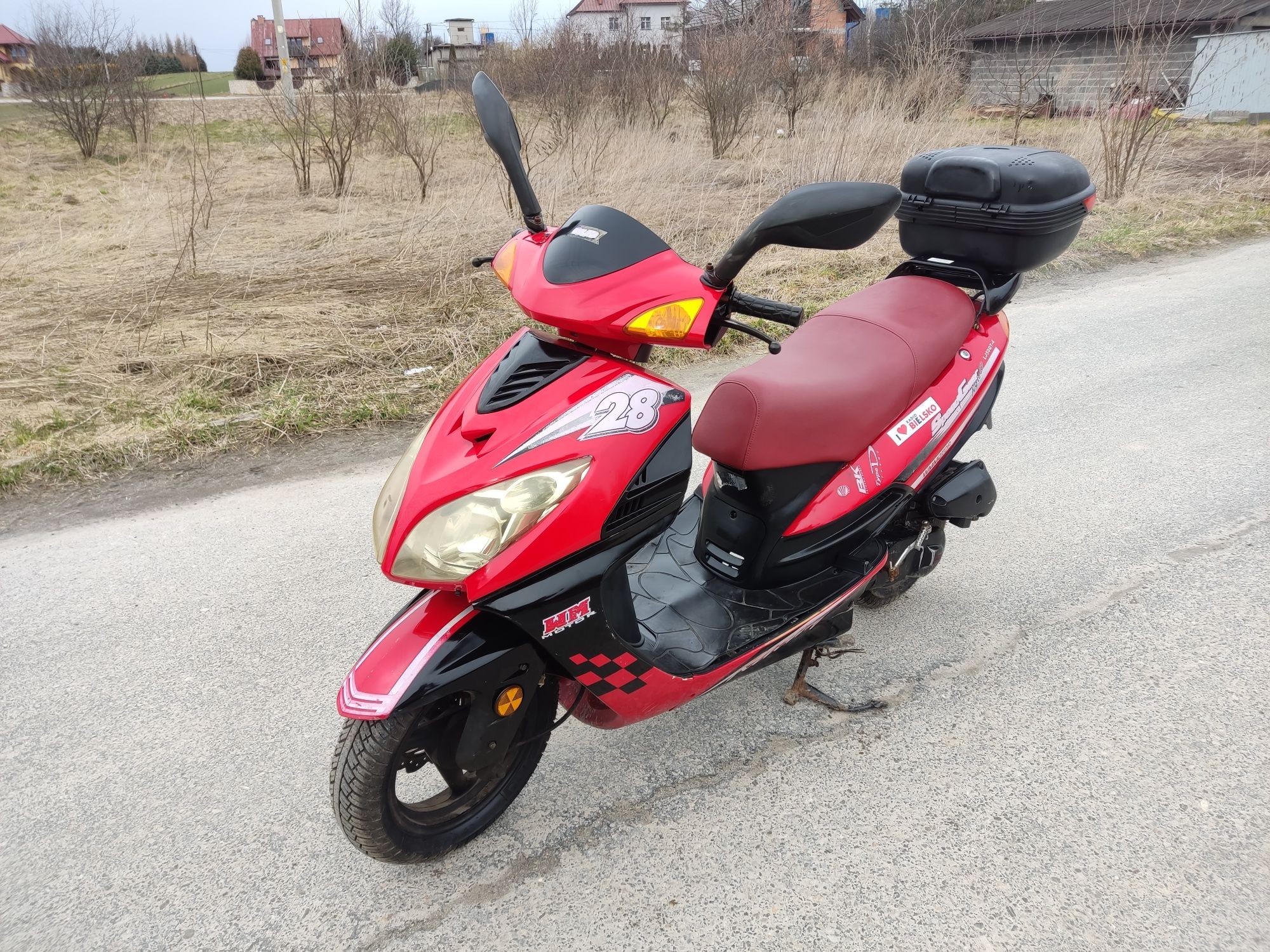 Longija 50 duży skuter 50 możliwy transport