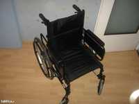 Wózek inwalidzki z odchylanym siedziskiem