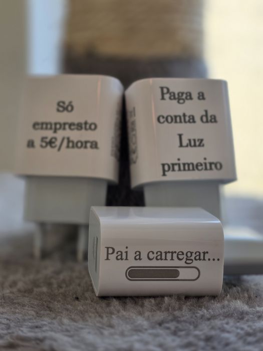 Carregador personalizado