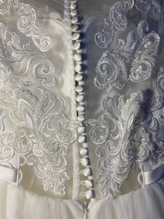 Сукня весільна вживана