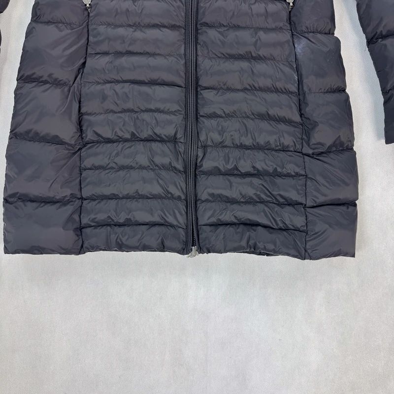 Długa kurtka z kapturem parka pikowana puchowa Moncler