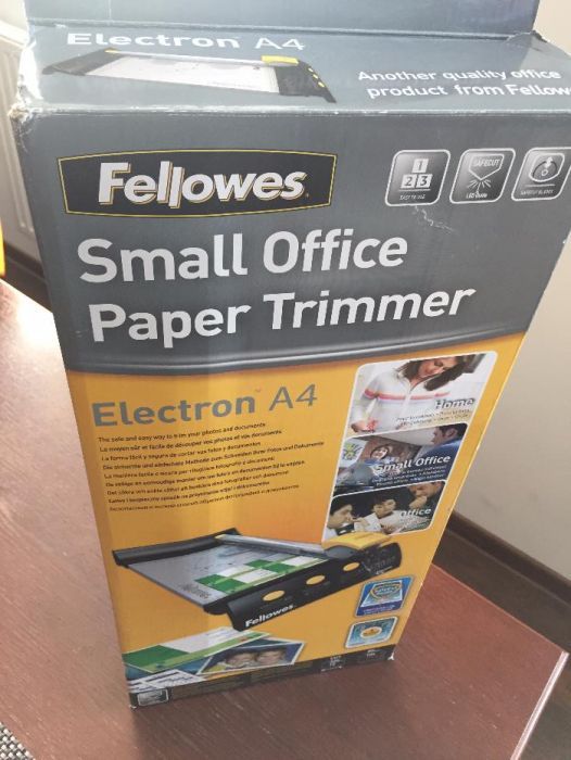 Trymer Fellowes ELECTRON A4