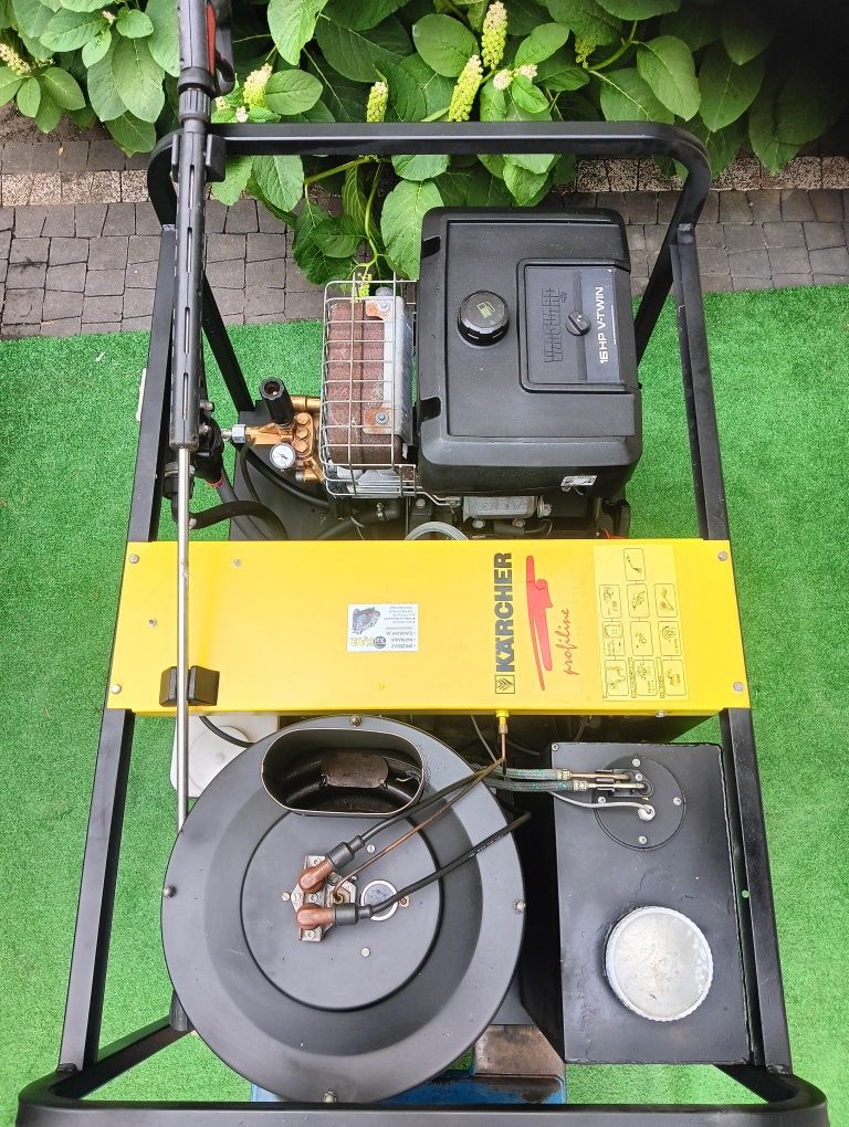 Myjka spalinowa Karcher HDS 1200 BE Vanguard  Silnik spalinowy Spalino