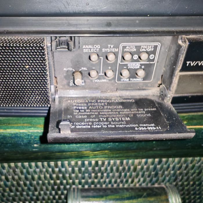 Telewizor Sony Trinitrion KV-1484MTA do retro gier