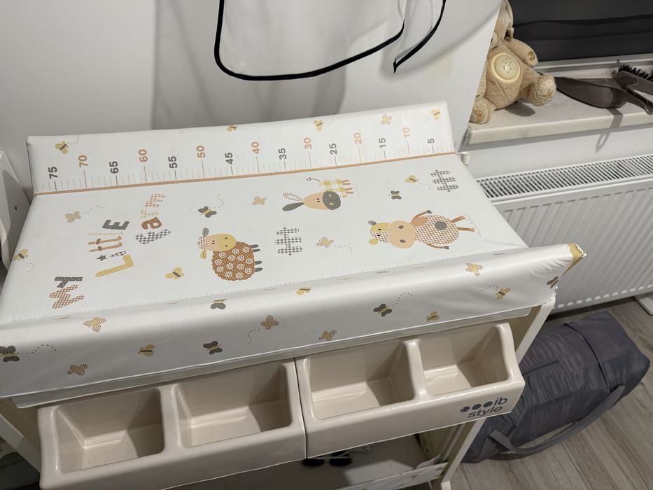 Przewijak z wanienką