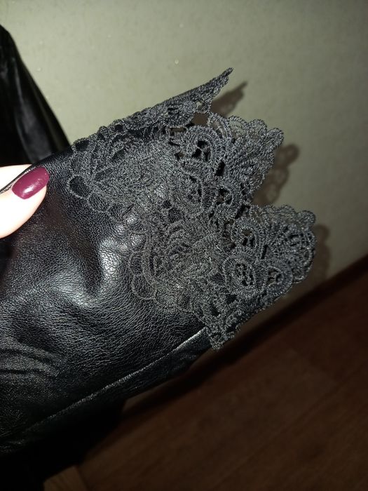 Пиджак из эко кожи