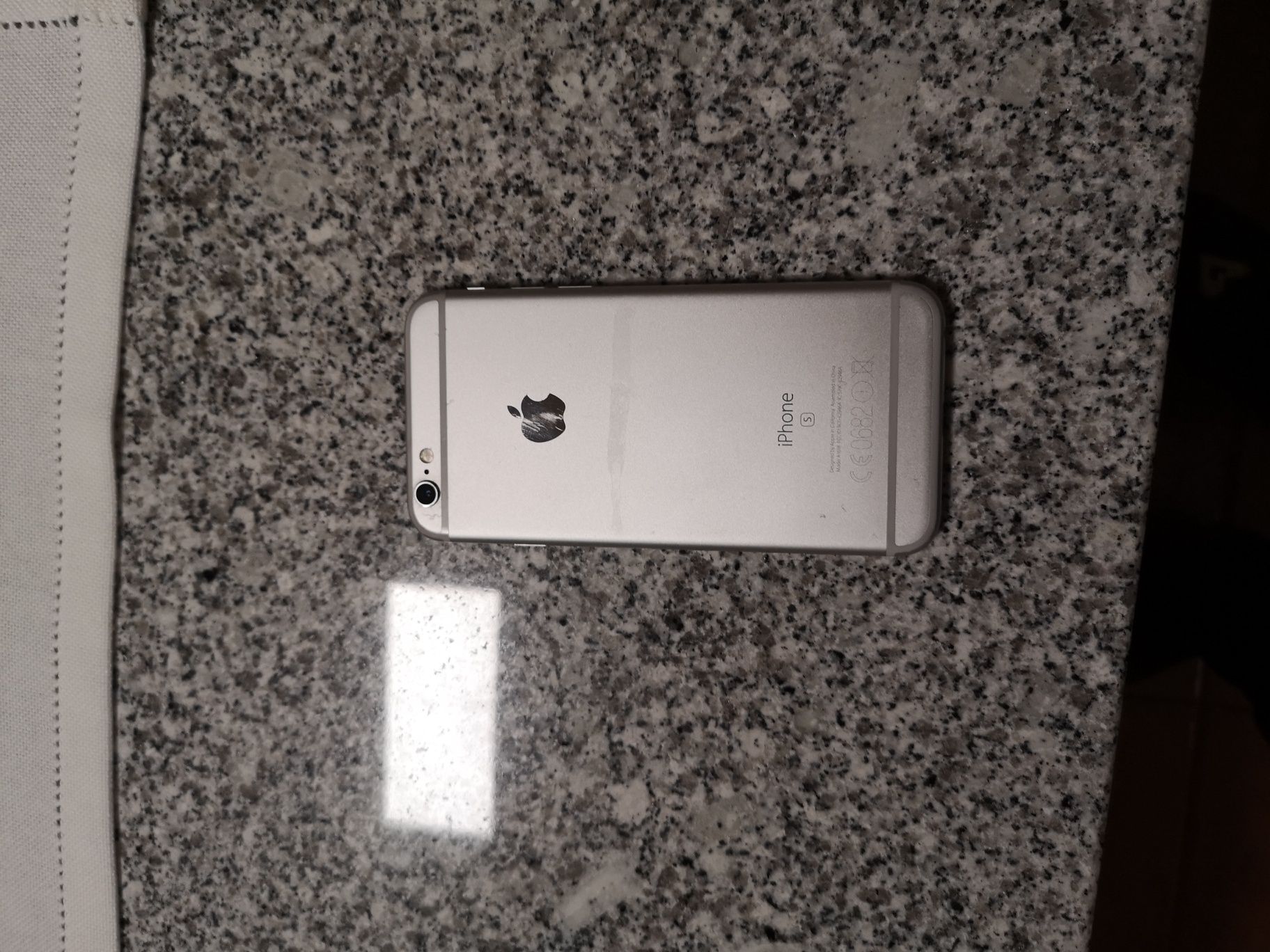 Vendo iPhone 6 S de 64GB