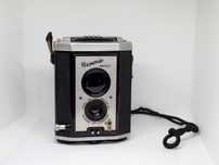 Máquina fotográfica analógica 127 mm Kodak Brownie Synchro Reflex