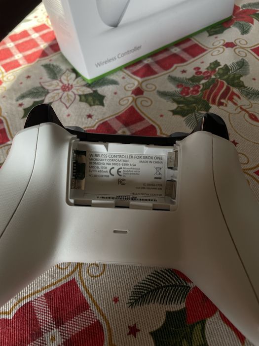 Xbox One 500Gb (Ler a descricão)