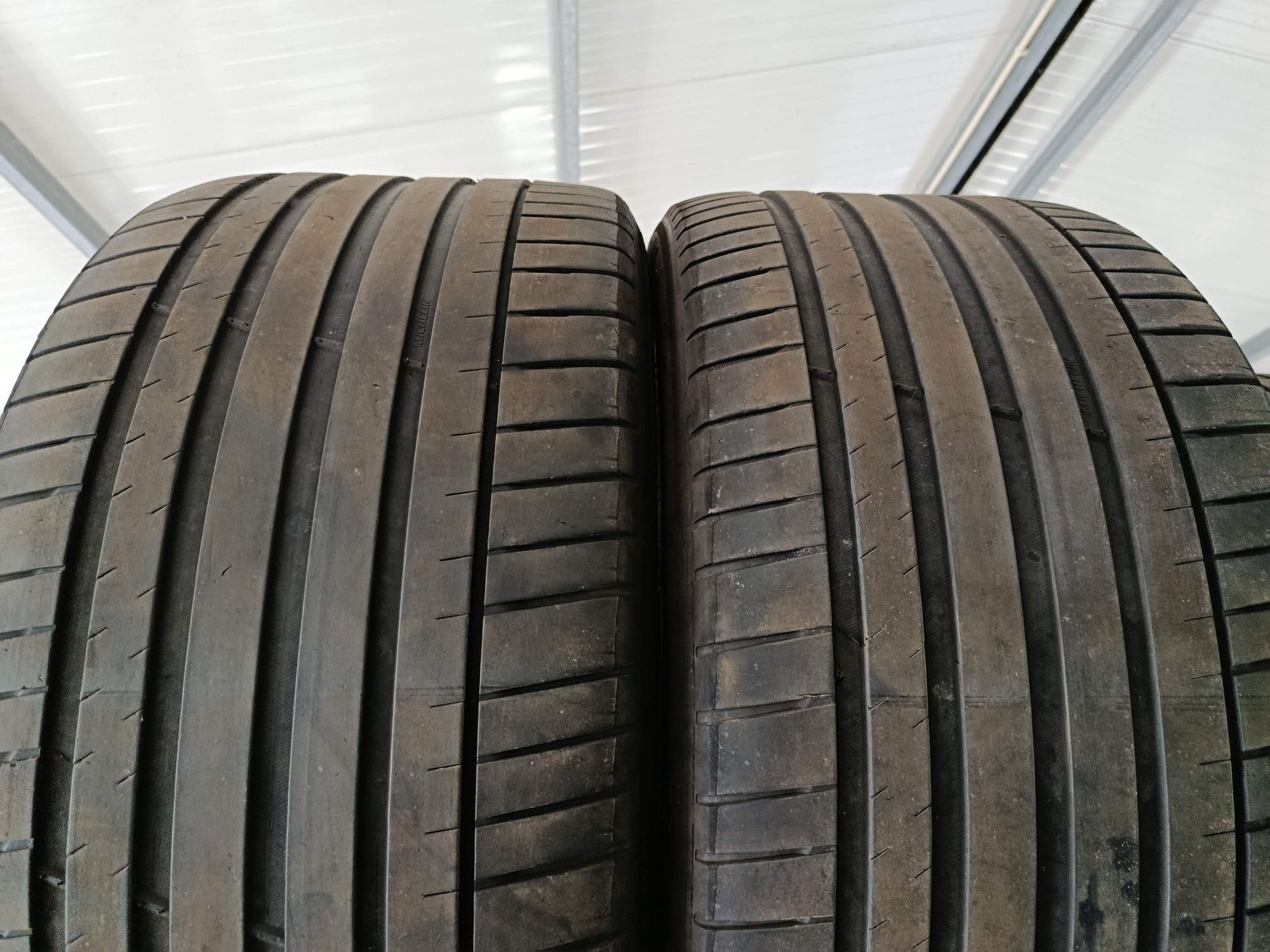 Pneus Michelin Pilot Sport 4SUV 295/35 R21