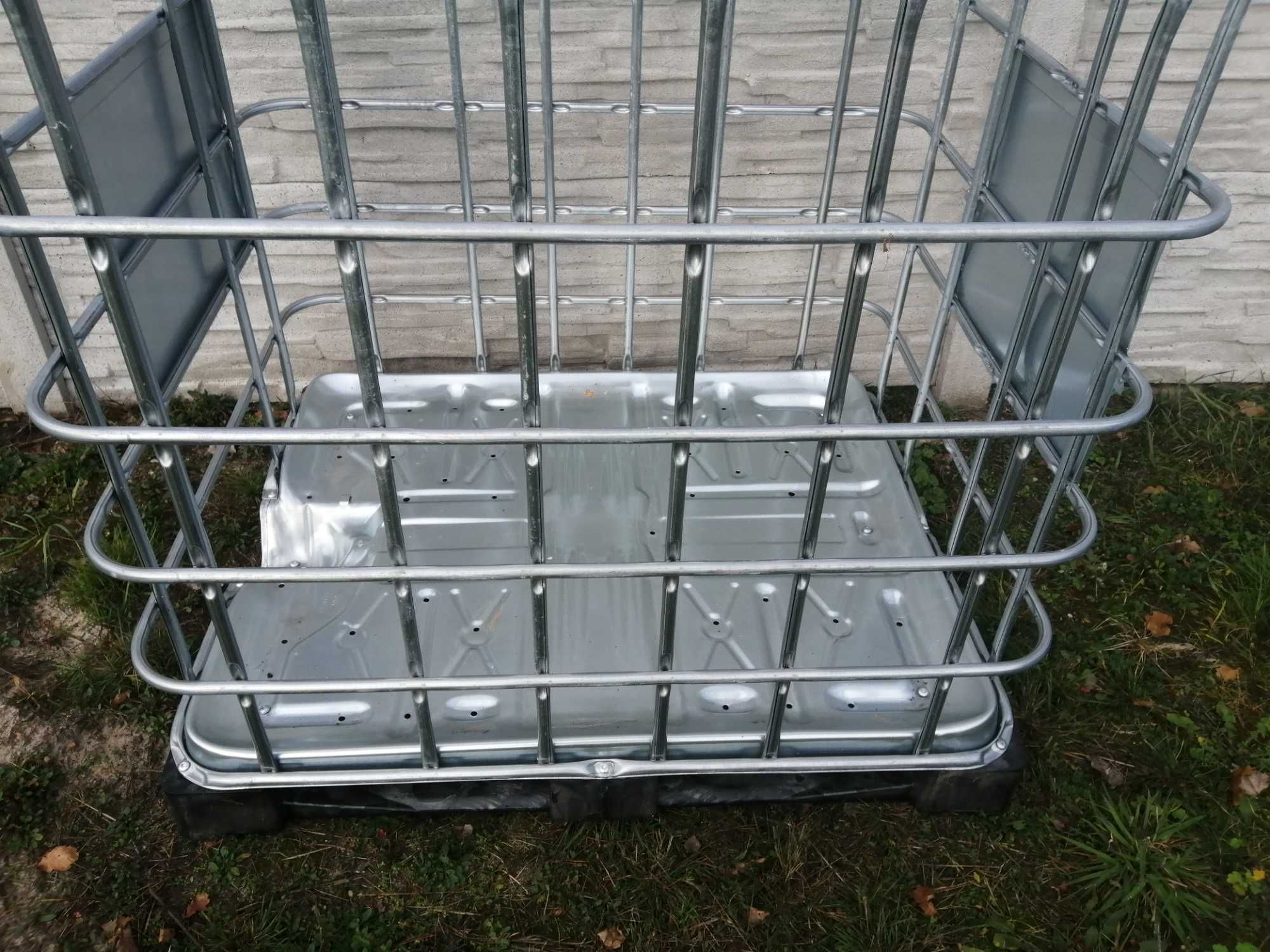 Kosze pojemniki po mauzerach 1000l