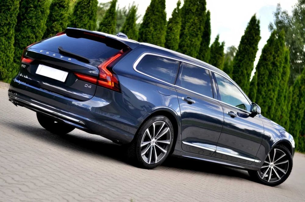 Volvo V90 D4 Geartronic Inscription      2021