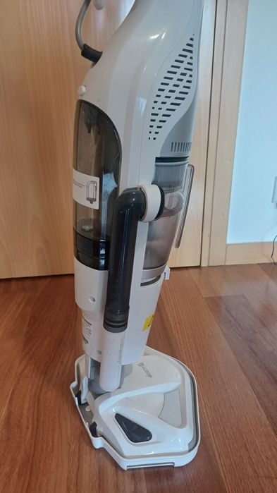 Aspirador vertical deerma