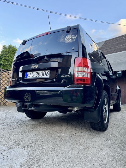 Sprzedam !!! JEEP LIBERTY KK 3.7 V6 + Wstawiony Gaz
