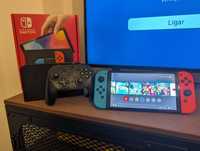 Nintendo Switch Oled + Comando Switch Pro