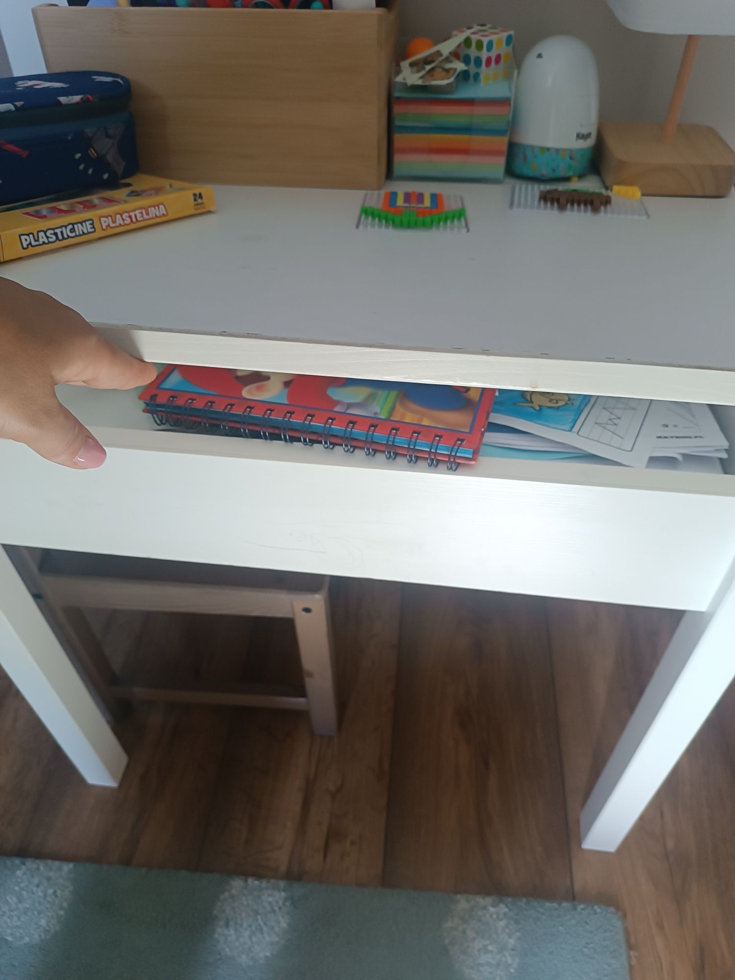 Stolik z krzesełkiem Ikea